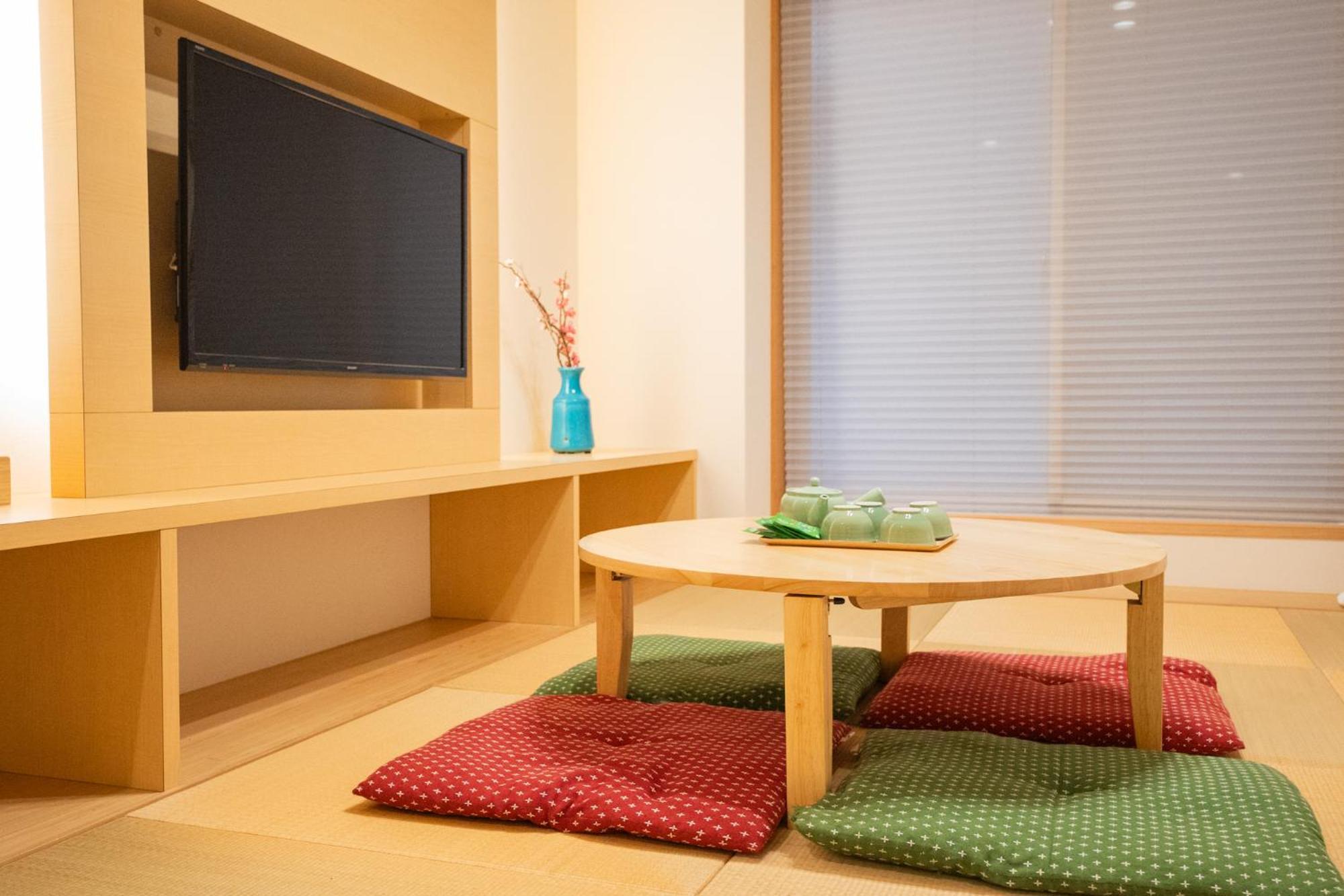 קיוטו Home Inn Kujo Kawaramachi מראה חיצוני תמונה